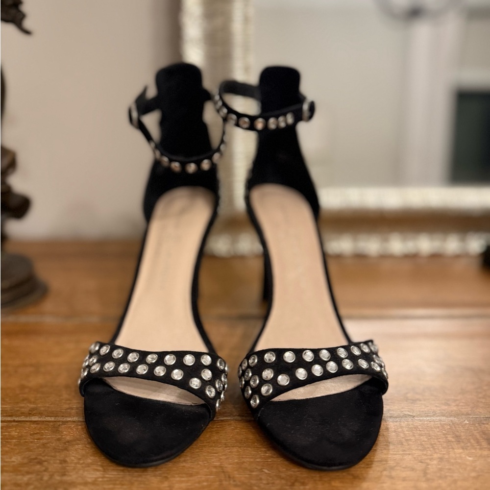 Chinese laundry Black Studded Women's Sandals